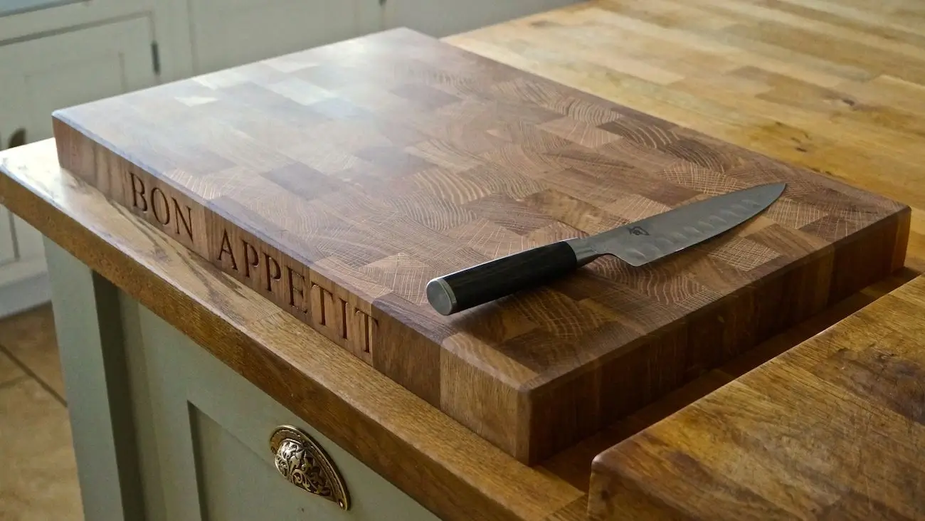 Solid Oak Cutting Board